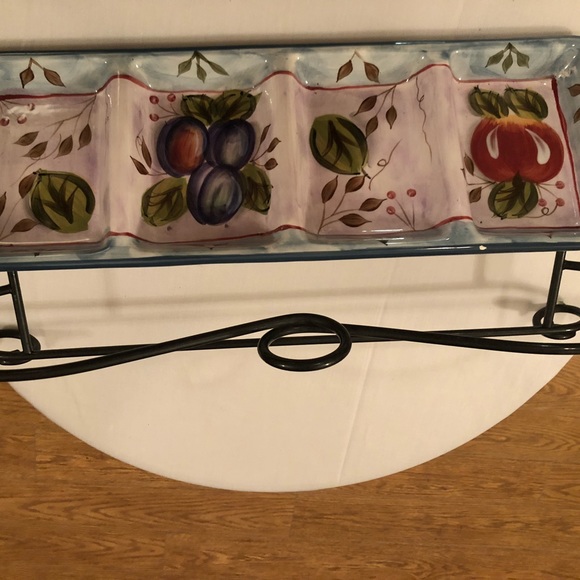 Black Forest Divided Tray Fruits Theme - Picture 4 of 8